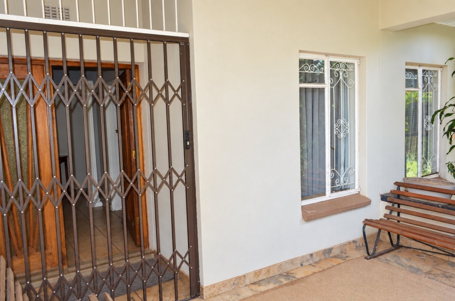 3 Bedroom Property for Sale in Roosheuwel North West